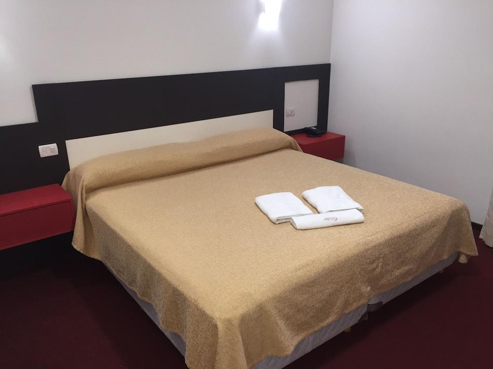 Nuevo Mundo Hotel ซานราฟาเอล ภายนอก รูปภาพ